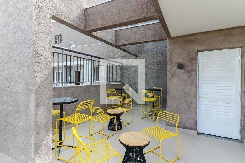 Apartamento para Aluguel – Jardim Éster Yolanda, 1 Quarto, 27 m2 – São Paulo