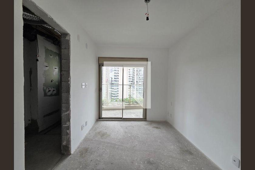 Apartamento à Venda – Moema, 3 Quartos, 221 m² – São Paulo