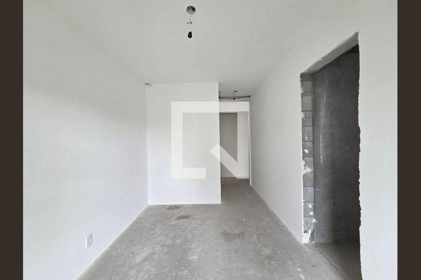 Apartamento à Venda – Moema, 3 Quartos, 221 m² – São Paulo