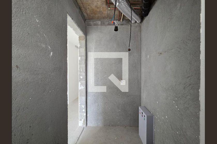 Apartamento à Venda – Moema, 3 Quartos, 221 m² – São Paulo