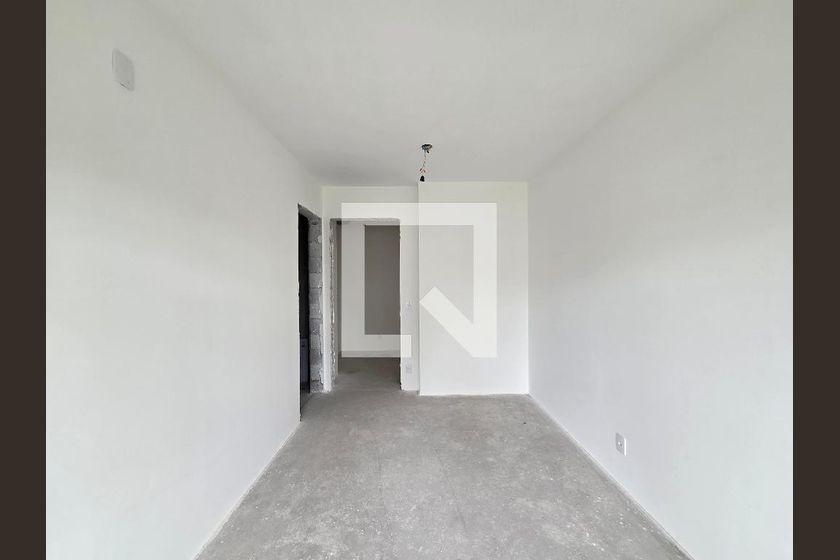 Apartamento à Venda – Moema, 3 Quartos, 221 m² – São Paulo