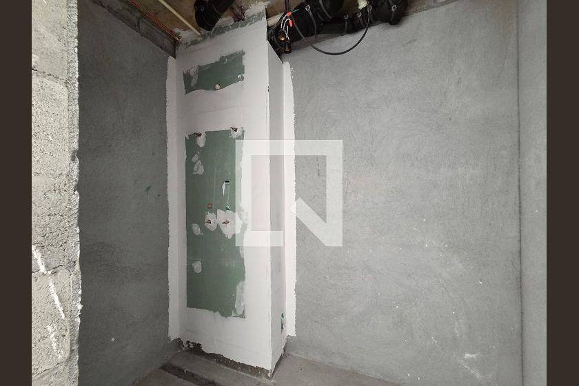 Apartamento à Venda – Moema, 3 Quartos, 221 m² – São Paulo
