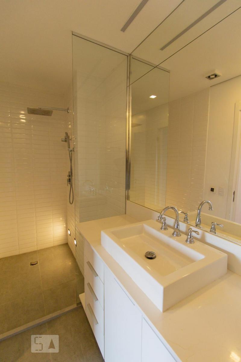 Apartamento à Venda – Chácara Santo Antonio, 1 Quarto, 75 m² – São Paulo