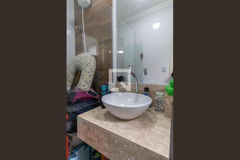 Casa à Venda – Cidade Patriarca, 2 Quartos, 71 m² – São Paulo