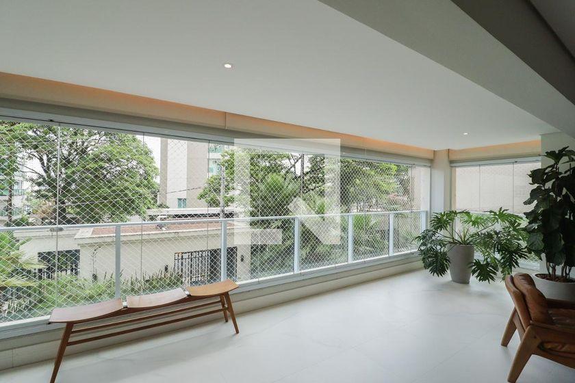 Apartamento à Venda – Santana, 4 Quartos, 335 m² – São Paulo