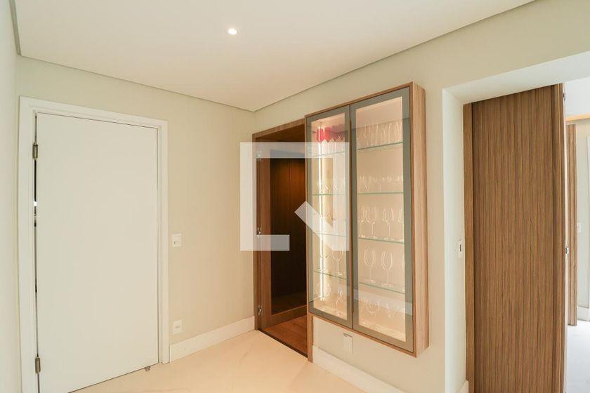 Apartamento à Venda – Santana, 4 Quartos, 335 m² – São Paulo
