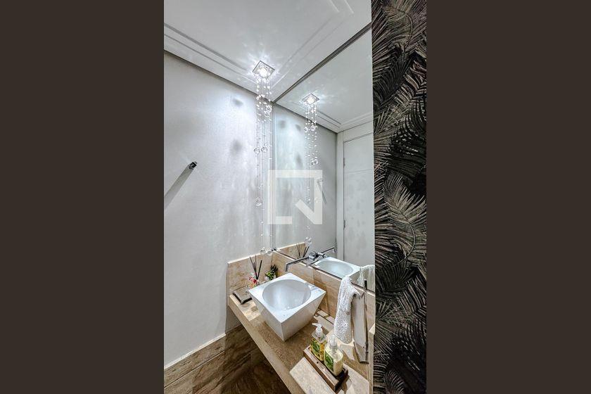 Apartamento à Venda – Tatuapé, 3 Quartos, 224 m² – São Paulo