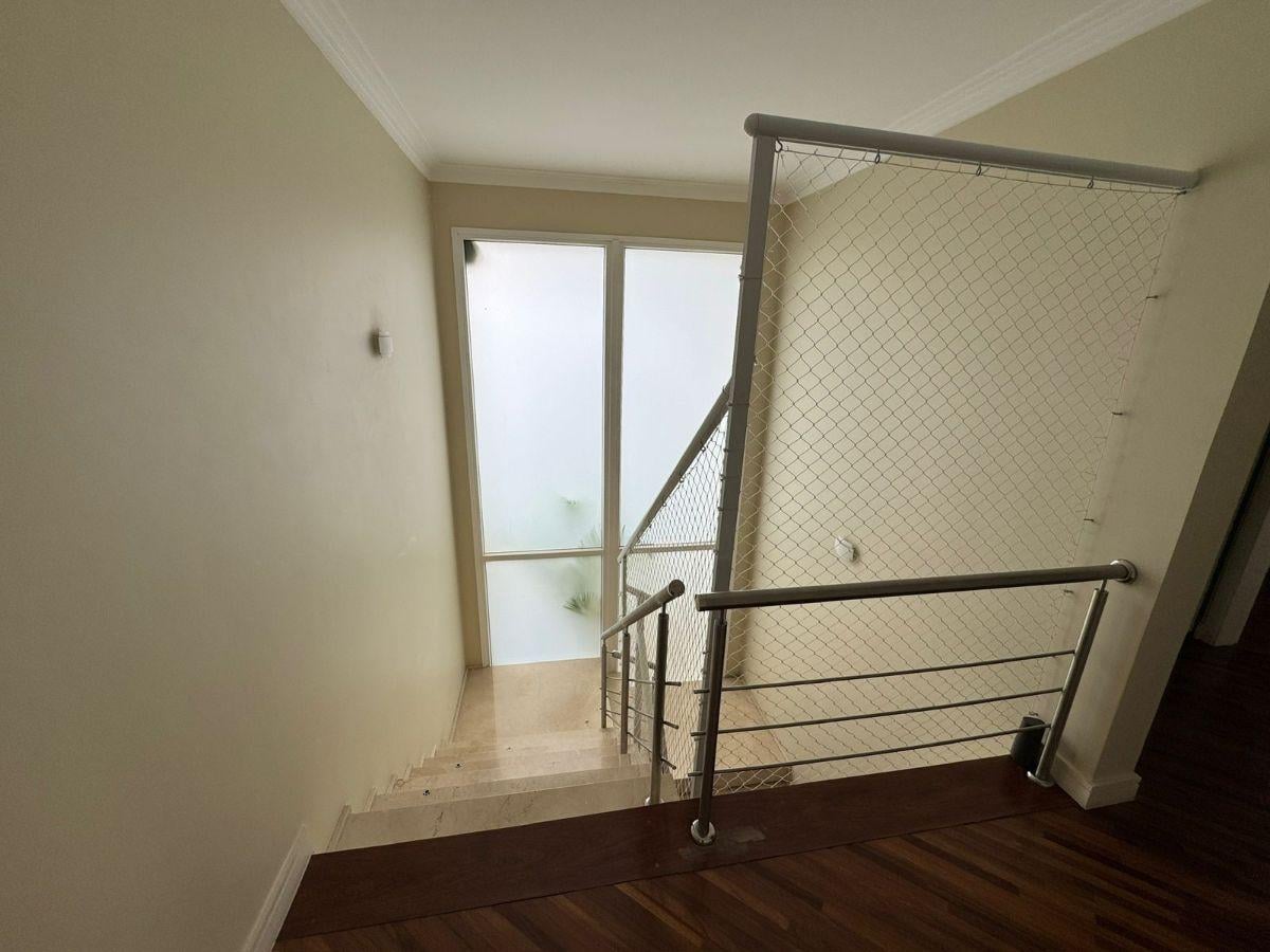 Casa 390 m² à venda no Parque dos Príncipes