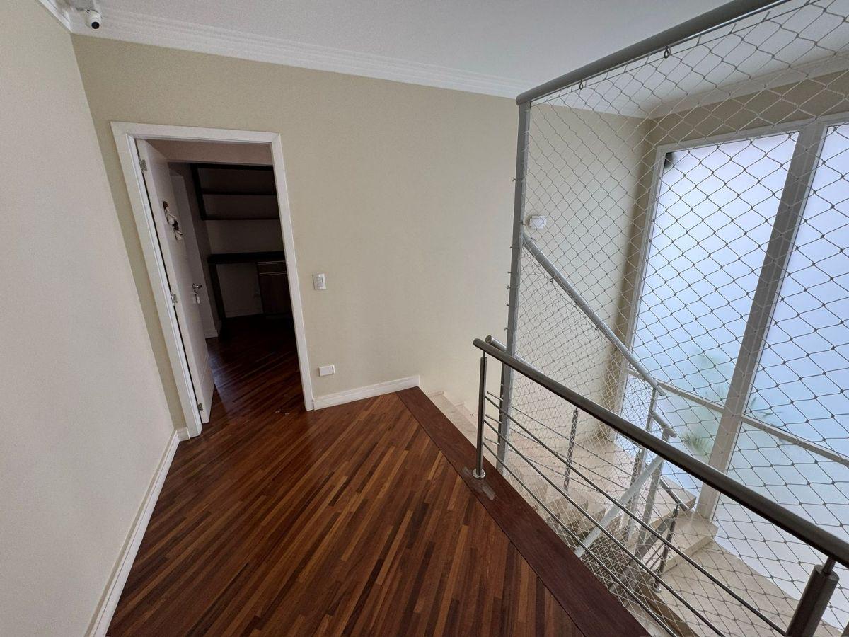Casa 390 m² à venda no Parque dos Príncipes