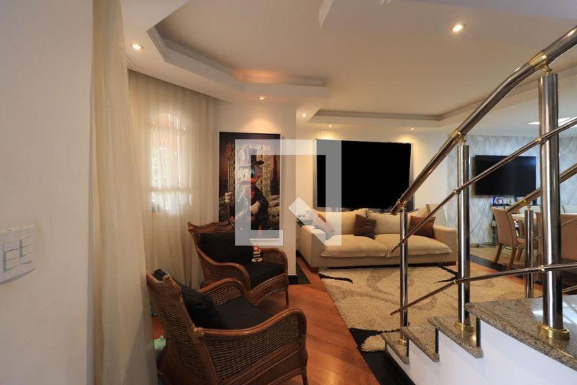 Casa à Venda – Vila Carrão, 4 Quartos, 450 m² – São Paulo