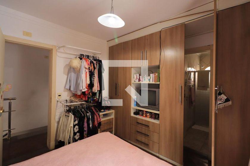 Casa à Venda – Vila Carrão, 4 Quartos, 450 m² – São Paulo