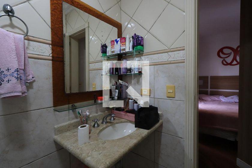 Casa à Venda – Vila Carrão, 4 Quartos, 450 m² – São Paulo