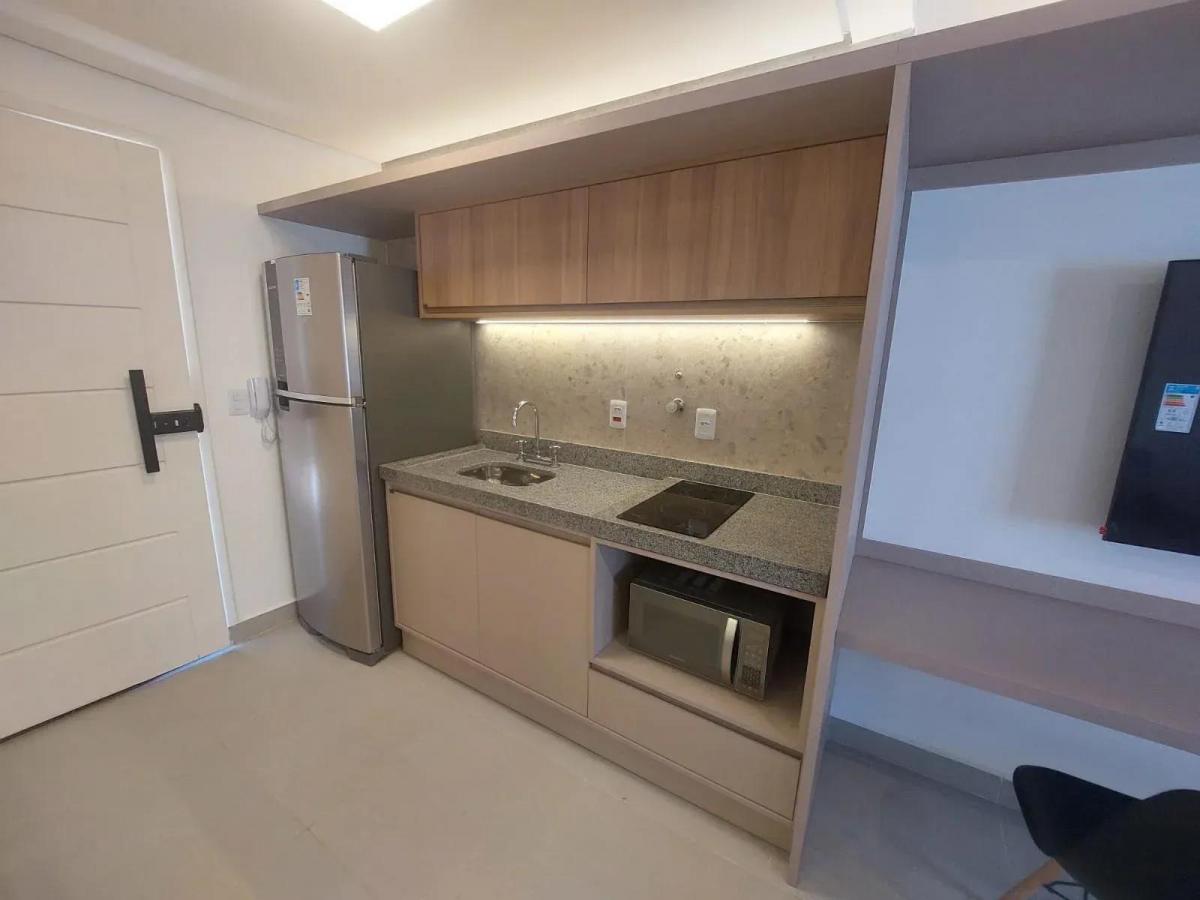 Studio para locação, Campo Belo, Todo mobiliado, cama, sofá, tv, fogão, otima localização São Paulo,