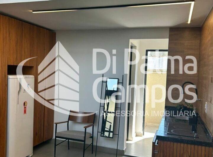 Apartamento mobiliado com 1 quarto e quintal para locação, próximo ao metrô na Vila Mariana