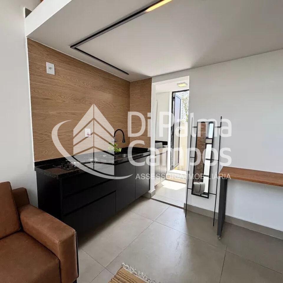Apartamento mobiliado com 1 quarto e quintal para locação, próximo ao metrô na Vila Mariana