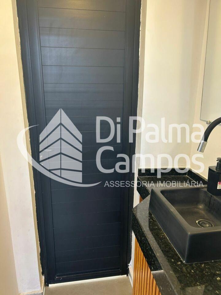 Apartamento mobiliado com 1 quarto e quintal para locação, próximo ao metrô na Vila Mariana
