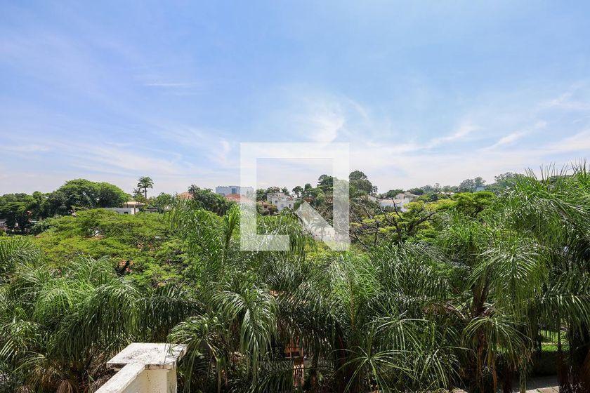 Casa à Venda – Morumbi, 4 Quartos, 550 m² – São Paulo