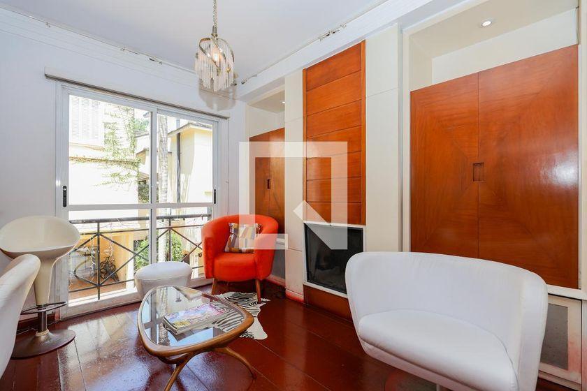 Casa à Venda – Morumbi, 4 Quartos, 550 m² – São Paulo