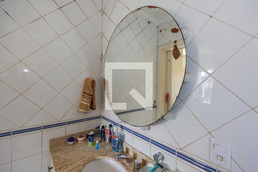 Casa à Venda – Morumbi, 4 Quartos, 550 m² – São Paulo