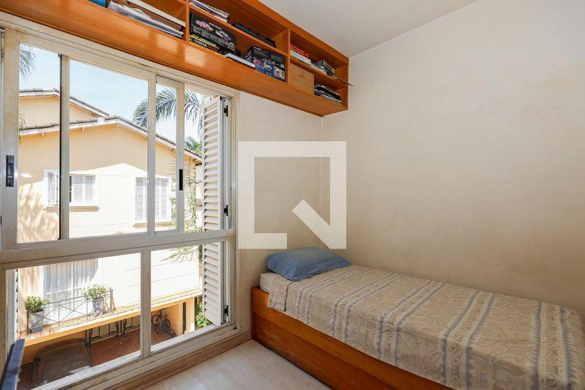 Casa à Venda – Morumbi, 4 Quartos, 550 m² – São Paulo