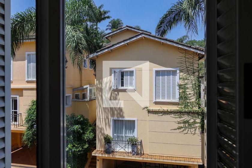 Casa à Venda – Morumbi, 4 Quartos, 550 m² – São Paulo