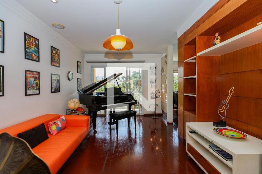 Casa à Venda – Morumbi, 4 Quartos, 550 m² – São Paulo