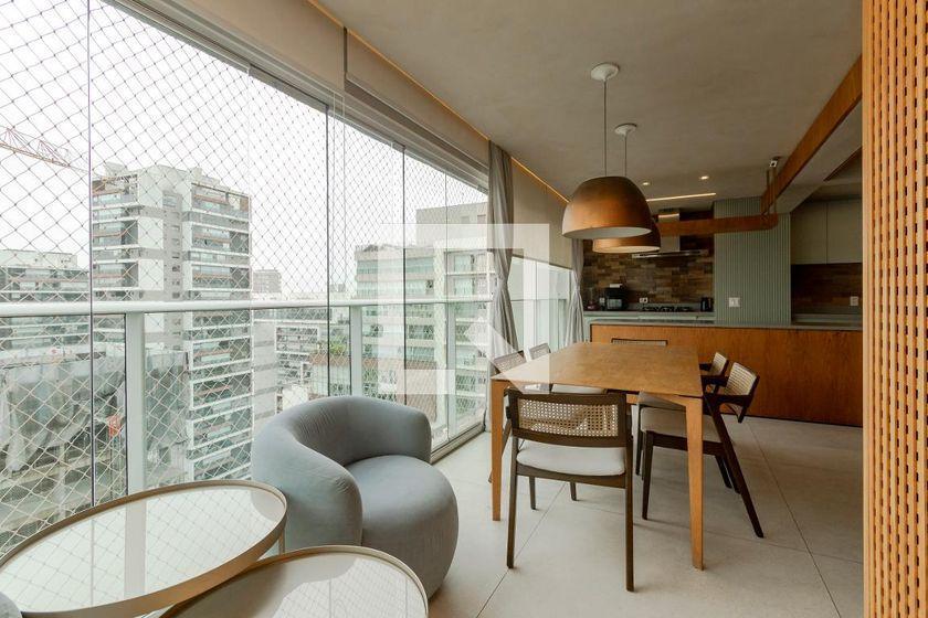 Apartamento à Venda – Brooklin, 3 Quartos, 246 m² – São Paulo