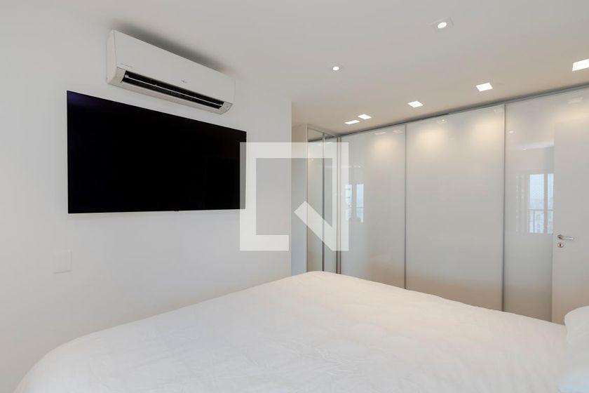 Apartamento à Venda – Brooklin, 3 Quartos, 246 m² – São Paulo
