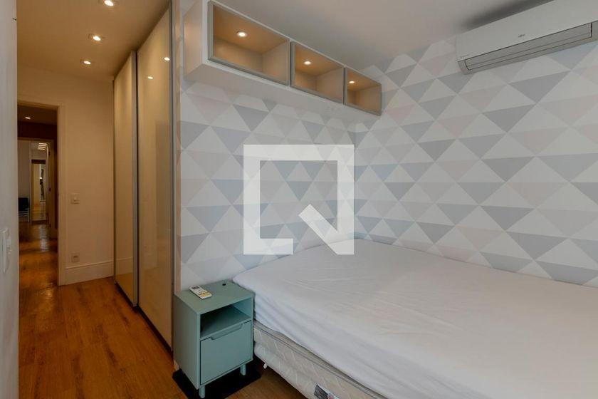 Apartamento à Venda – Brooklin, 3 Quartos, 246 m² – São Paulo