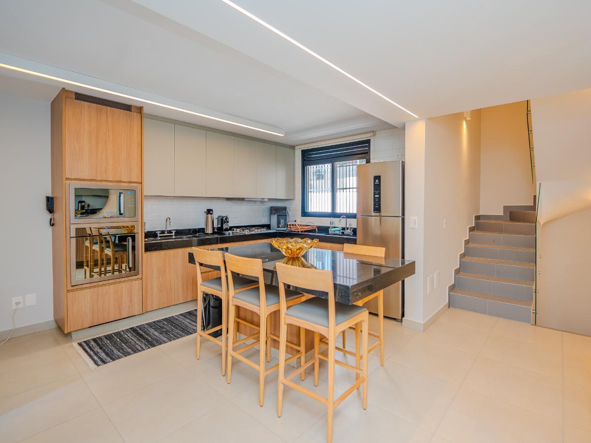 Casa no condomínio Casa Cube para venda com 2 quartos, sendo 1 suíte , 170m²