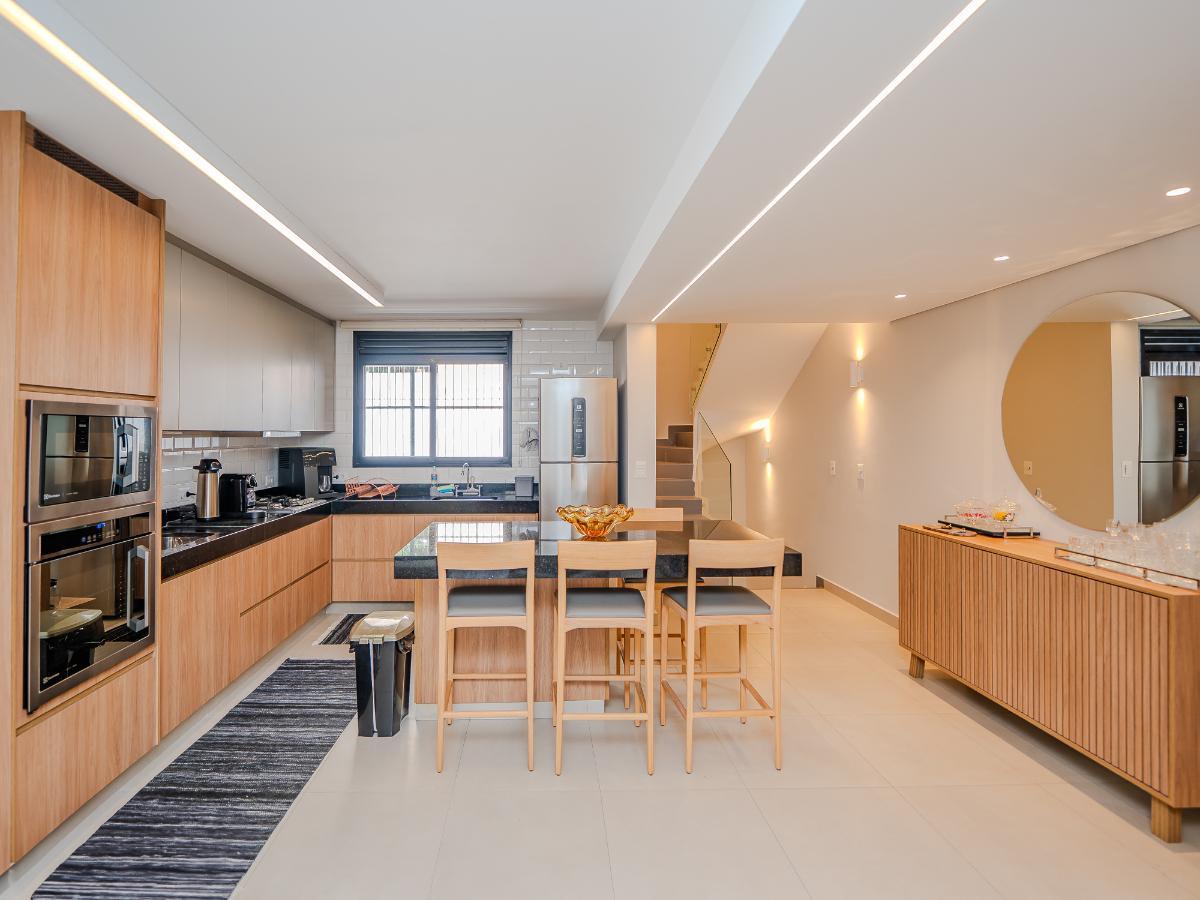 Casa no condomínio Casa Cube para venda com 2 quartos, sendo 1 suíte , 170m²