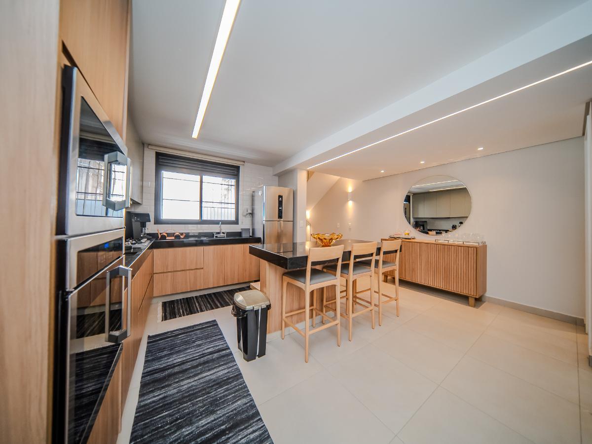 Casa no condomínio Casa Cube para venda com 2 quartos, sendo 1 suíte , 170m²
