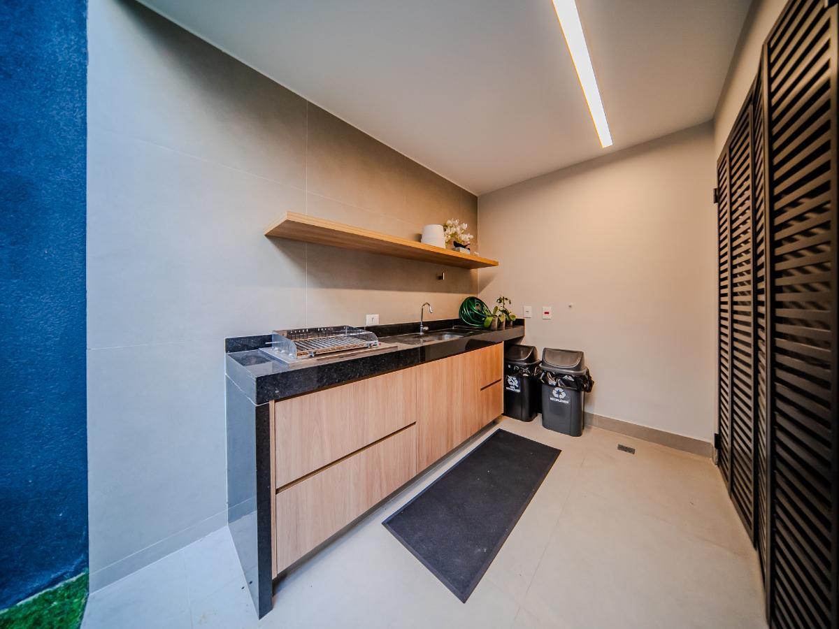 Casa no condomínio Casa Cube para venda com 2 quartos, sendo 1 suíte , 170m²