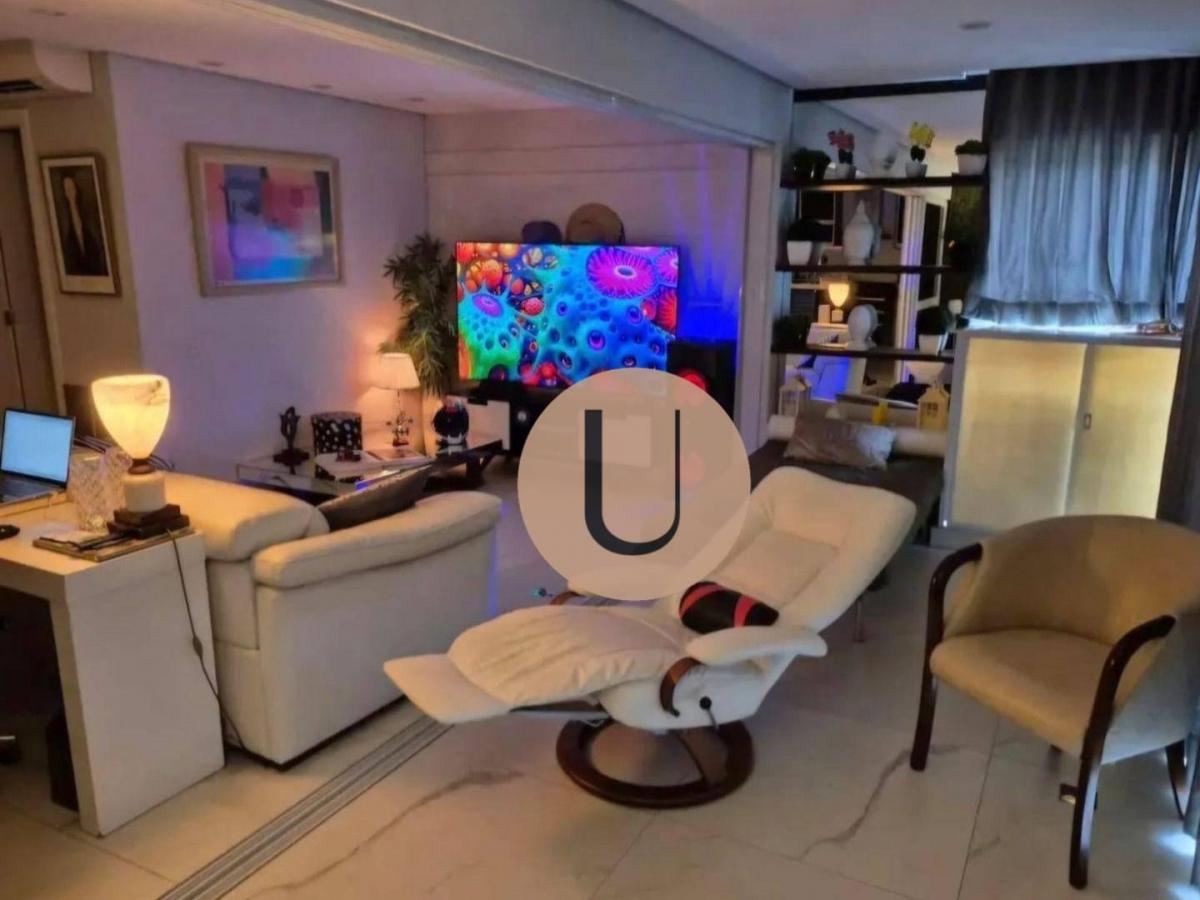 Apartamento em Pinheiros, 84m² com 01 Suíte e 02 vagas, Totalmente Mobiliado, Exclusivo.