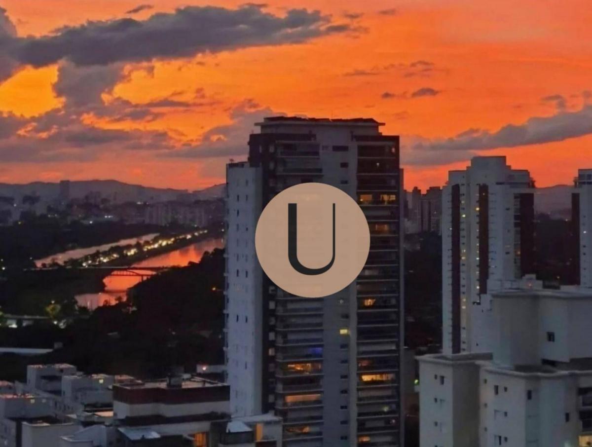 Apartamento em Pinheiros, 84m² com 01 Suíte e 02 vagas, Totalmente Mobiliado, Exclusivo.