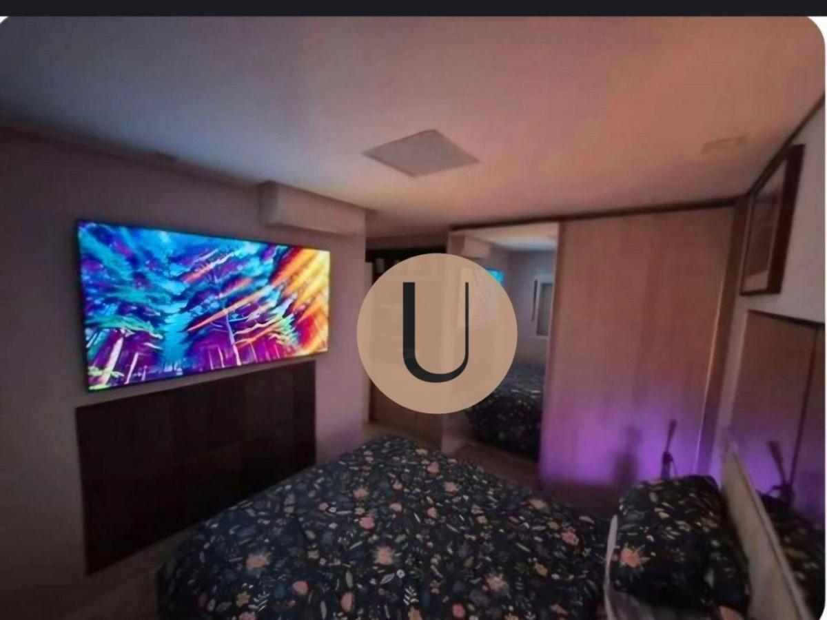 Apartamento em Pinheiros, 84m² com 01 Suíte e 02 vagas, Totalmente Mobiliado, Exclusivo.