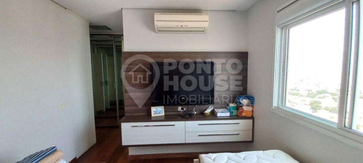 Apartamento mobiliado para locação na Vila Gumercindo, 3 dormitórios e 3 vagas