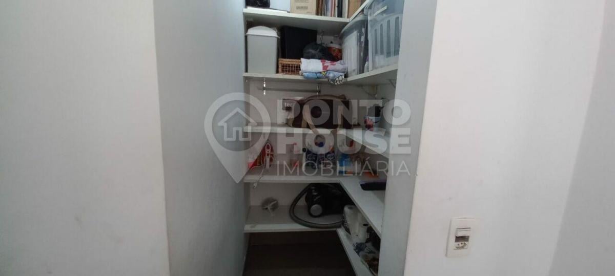 Apartamento mobiliado para locação na Vila Gumercindo, 3 dormitórios e 3 vagas