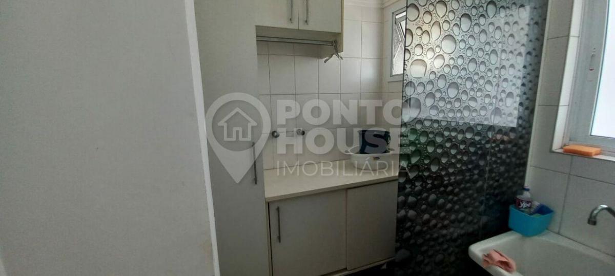 Apartamento mobiliado para locação na Vila Gumercindo, 3 dormitórios e 3 vagas