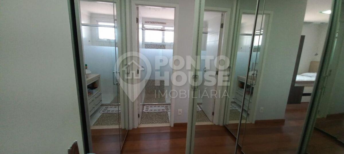 Apartamento mobiliado para locação na Vila Gumercindo, 3 dormitórios e 3 vagas