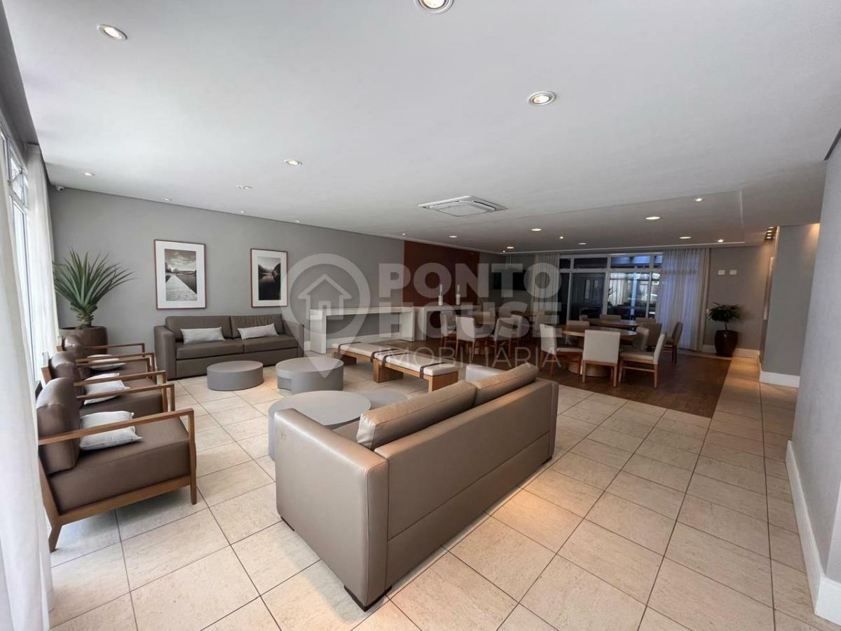 Apartamento mobiliado para locação na Vila Gumercindo, 3 dormitórios e 3 vagas