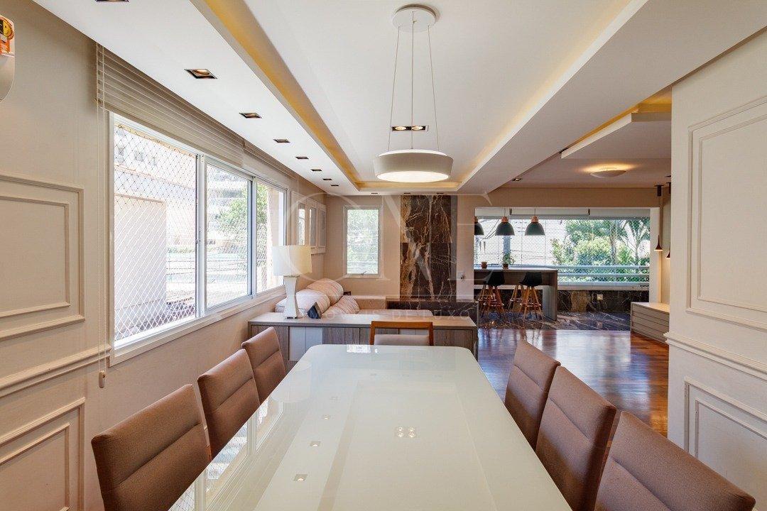 Apartamento à venda – na Vila Olímpia