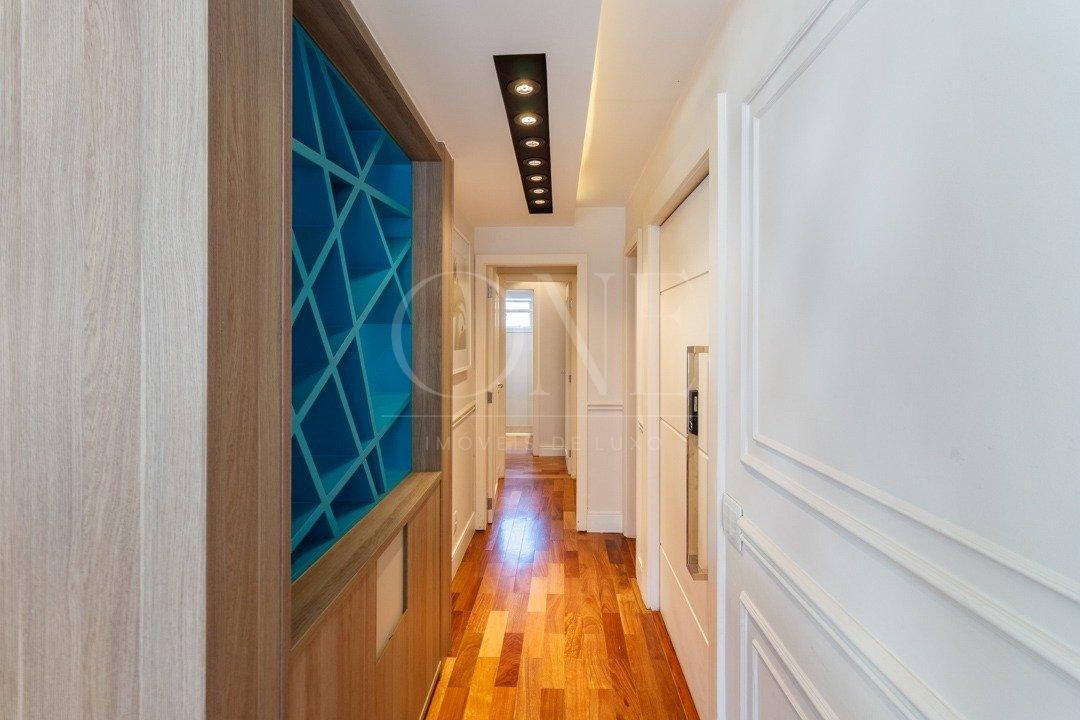 Apartamento à venda – na Vila Olímpia