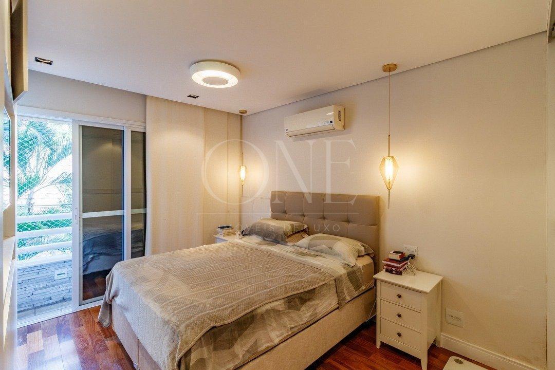 Apartamento à venda – na Vila Olímpia