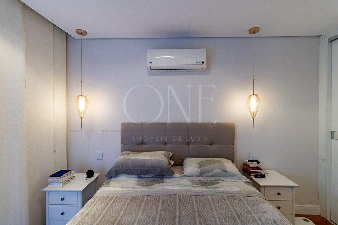 Apartamento à venda – na Vila Olímpia