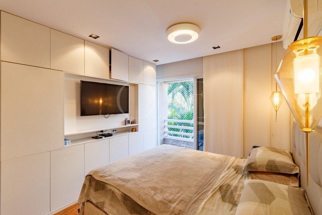 Apartamento à venda – na Vila Olímpia