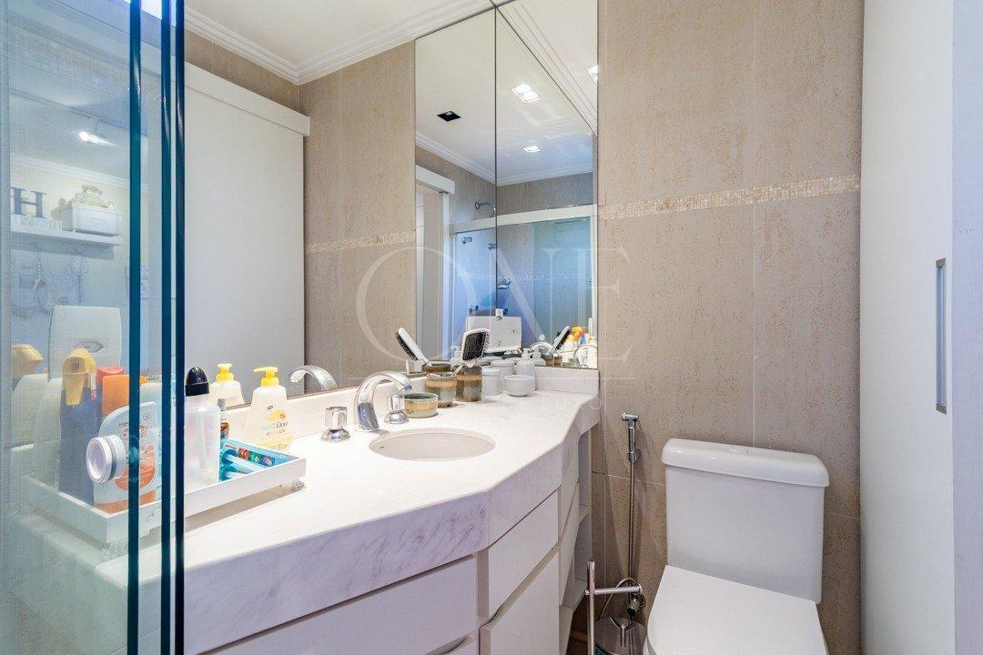 Apartamento à venda – na Vila Olímpia