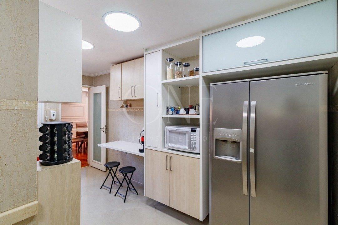Apartamento à venda – na Vila Olímpia