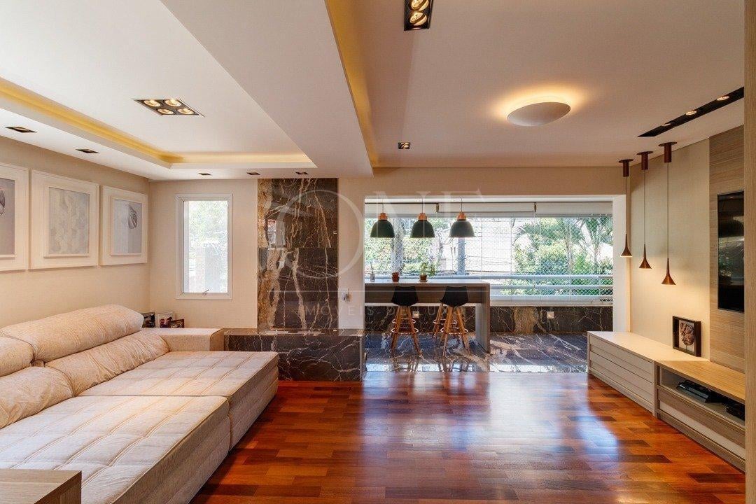 Apartamento à venda – na Vila Olímpia
