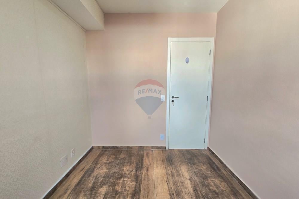 Apartamento para locação no Brás, 57 metros, 2 quartos, 1 suíte varanda com churrasqueira, 2 banheir